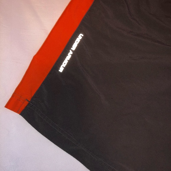 Under Armour Shorts - Picture 5 of 6